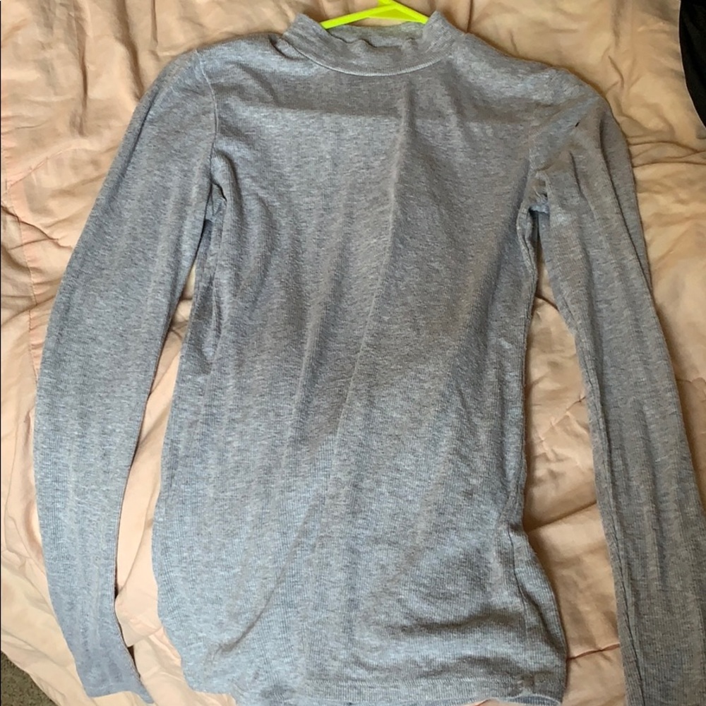 Anthropology Grey thermal turtleneck
